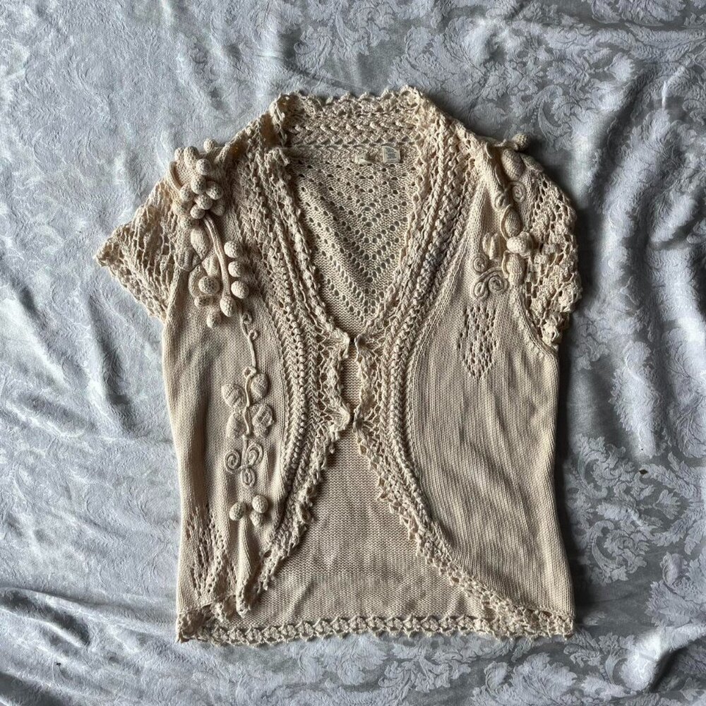 anthropologie crochet cardigan with floral detailing size l